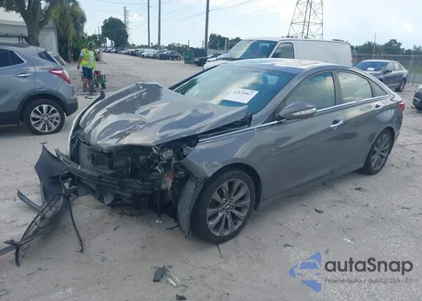 2011 Hyundai Sonata Limited 2.0T z USA, uszkodzony, nr VIN 5NPEC4AB2BH235638